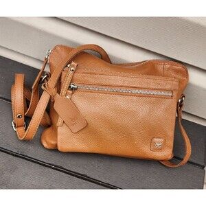 WISE OWL Leather Crossbody Bag Small Multi-Zip Purse Pocketbook Owl Charm